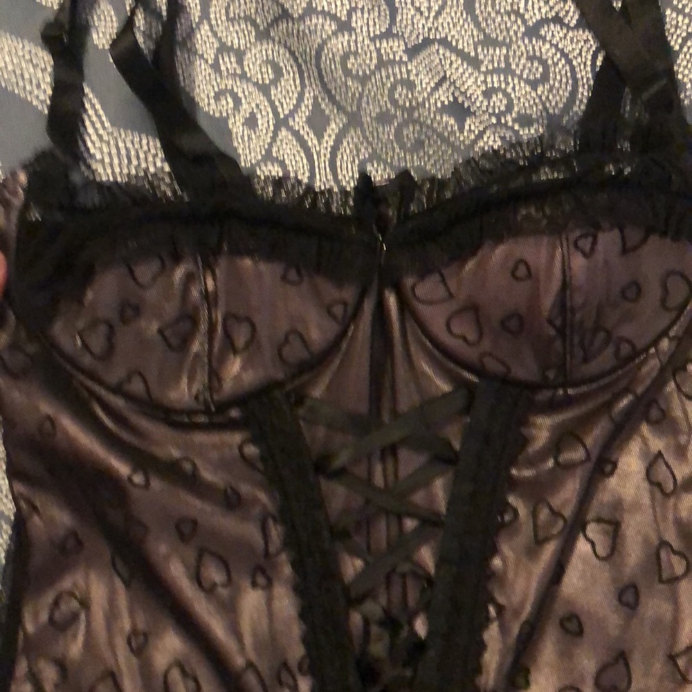 Coquette Set - Picture 4 of 14